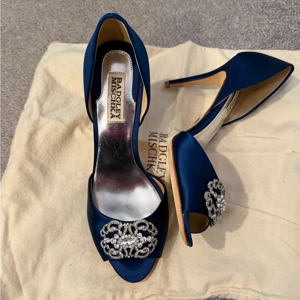 Badgley Mischka Blue Satin Heels with Crystal Embellishments - NWOT - Picture 1 of 5